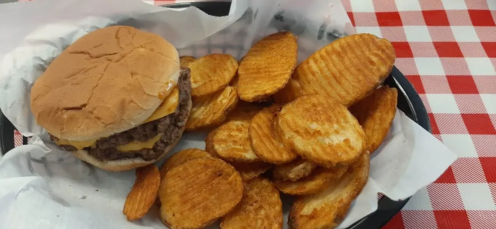 Double Cheeseburger with Potato Wedges